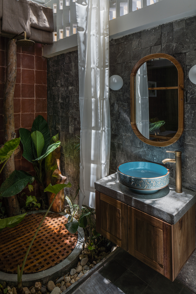 kupaonica-drvo-biljke-vijetnam-domnakvadrat