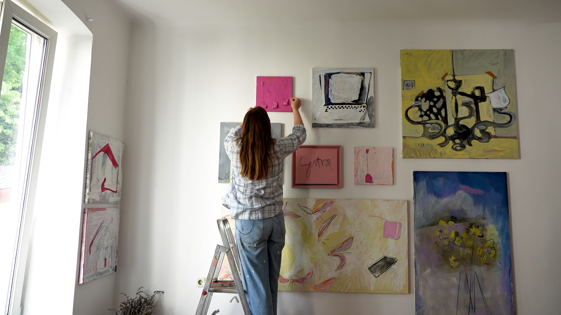 gallery wall