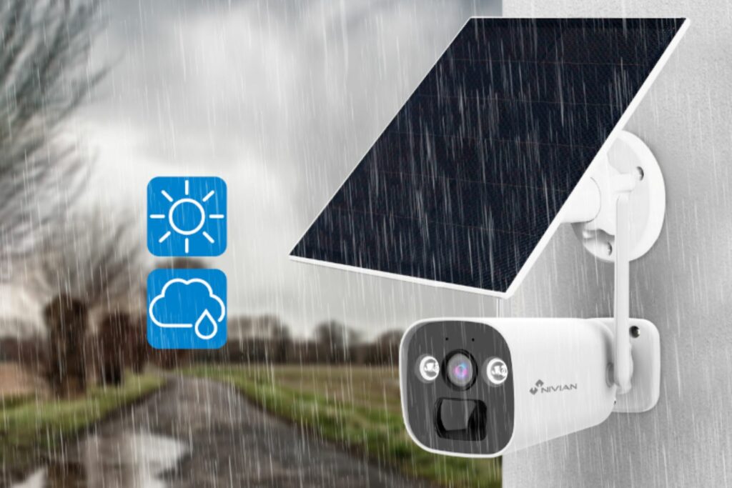 sigurnosne kamere za dvorište - slika na kiši uz solarni panel