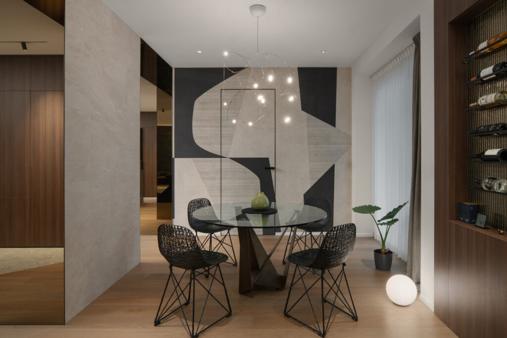 blagovaona s tapetom muški stan erdodyjeva IQON studio