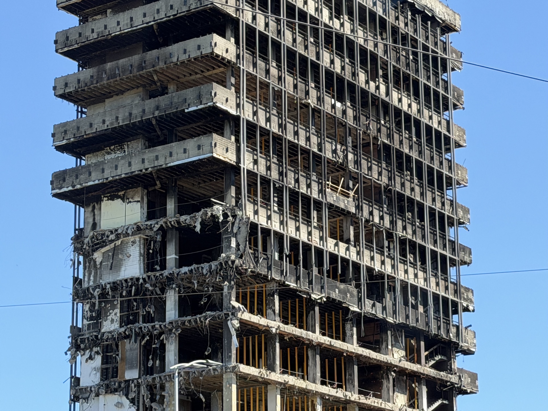 rušenje Vjesnika kat po kat