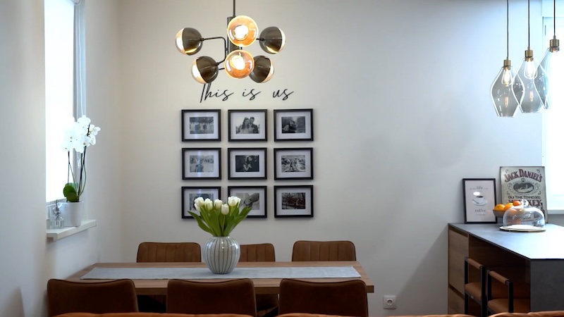 gallery wall iznad blagovaonskog stola